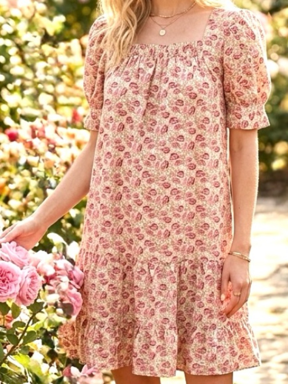 NEW Floral Rose & Cream Square-Neck Ruffled Tiers Mini Dress